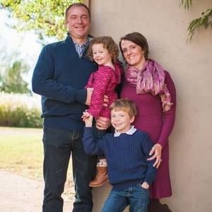 Meet your Posher, Cara